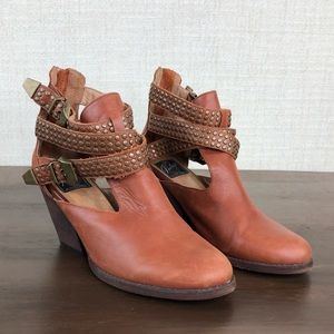 Vintage Jeffrey Campbell western buckle boots